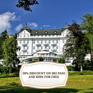 https://esplanade-spa-golf-resort.marianskelaznehotels.net