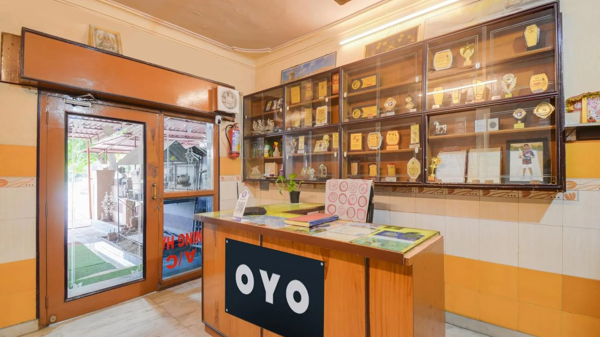 Spot On Hotel Rohan Palace Udaipur