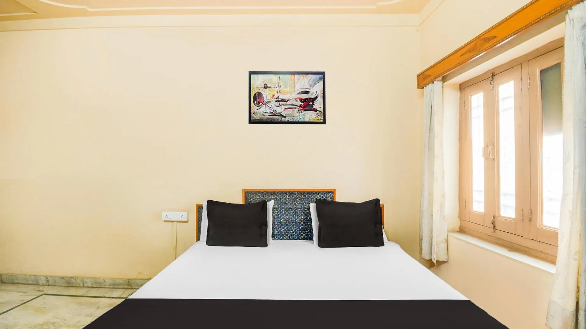 Spot On Hotel Rohan Palace Udaipur