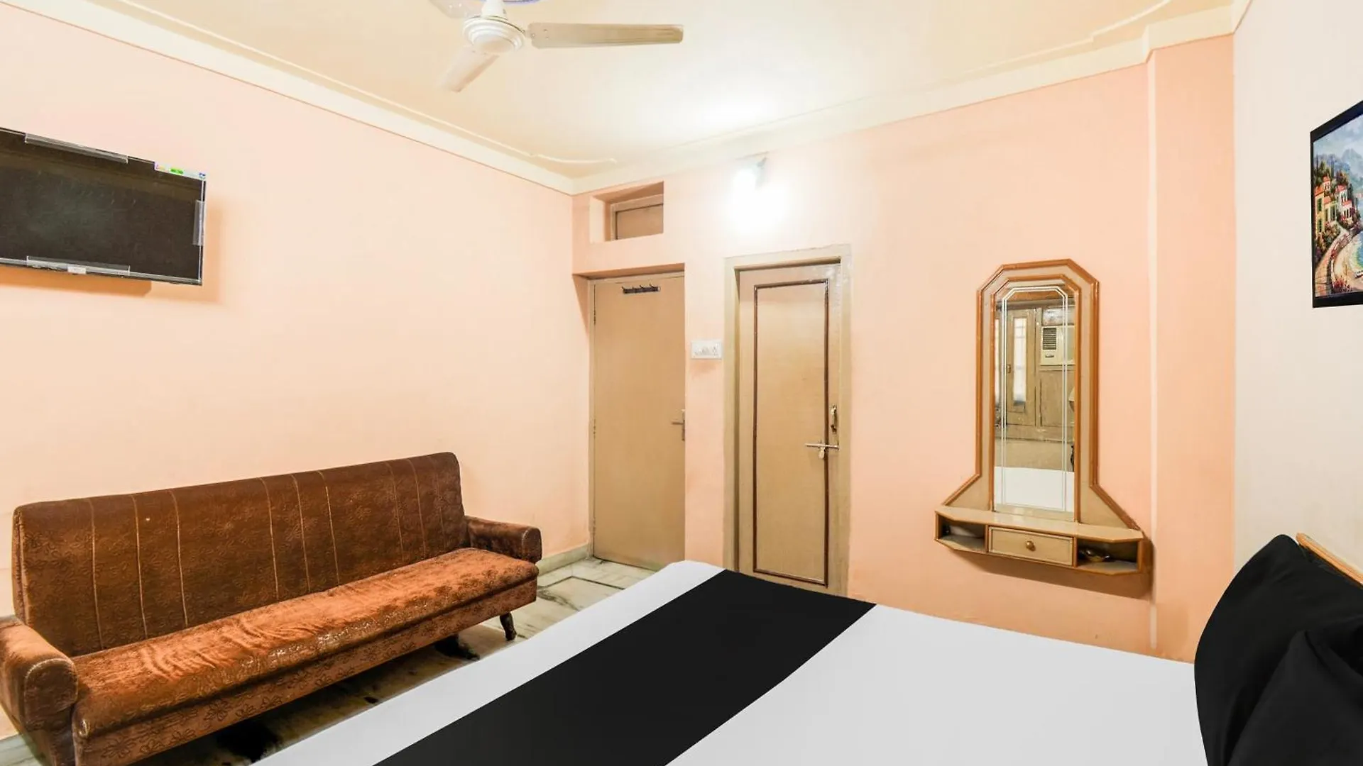 Spot On Hotel Rohan Palace Udaipur 3*,  India